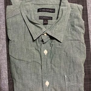 Banana Republic short sleeve shirt